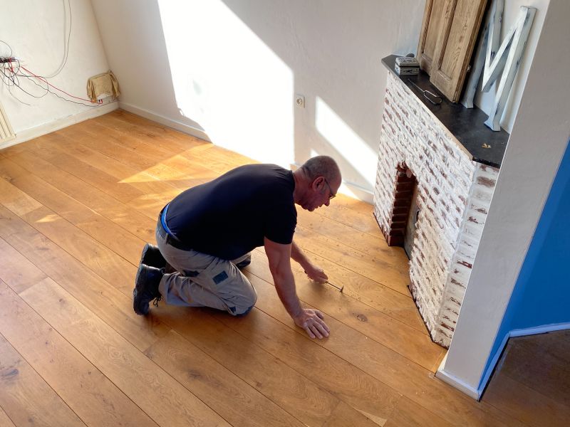 Local Hardwood Floor Repair pros at work